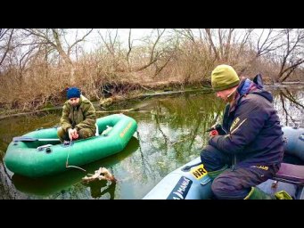 Глухозімье ВСЯ РИБА В КОРЧАХ! Рибалка НА КАРАСЯ!