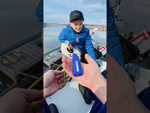 Как продлить жизнь приманке? #fishing #спиннинг #рыбалка