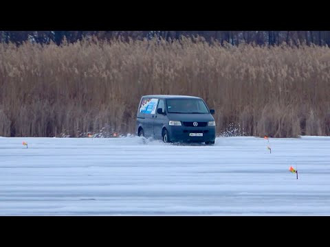 Таке бачу перший раз! На покльовку жерлиці їздять на автобусі! Зимова рибалка Таке бачу перший раз! На покльовку жерлиці їздять на автобусі! Зимова рибалка