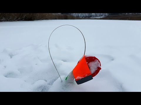 Ловля щуки в метель на жерлицы!