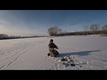 Зимняя рыбалка на безмотылку, балансир, жерлицы. Рыбалка зимой на пруду.